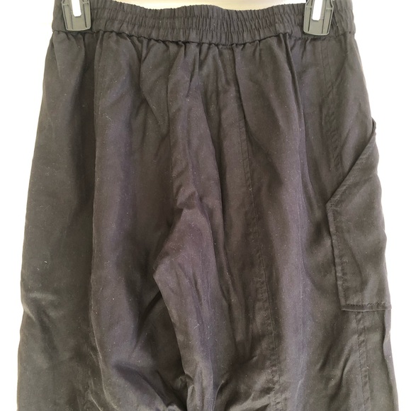 ❤️BCBG MaxAzria Black Wrap Front Pants Jarred Size XS - Picture 3 of 9